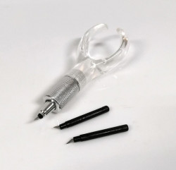 Mini skalpel s ergonomicým úchopem - Cerart